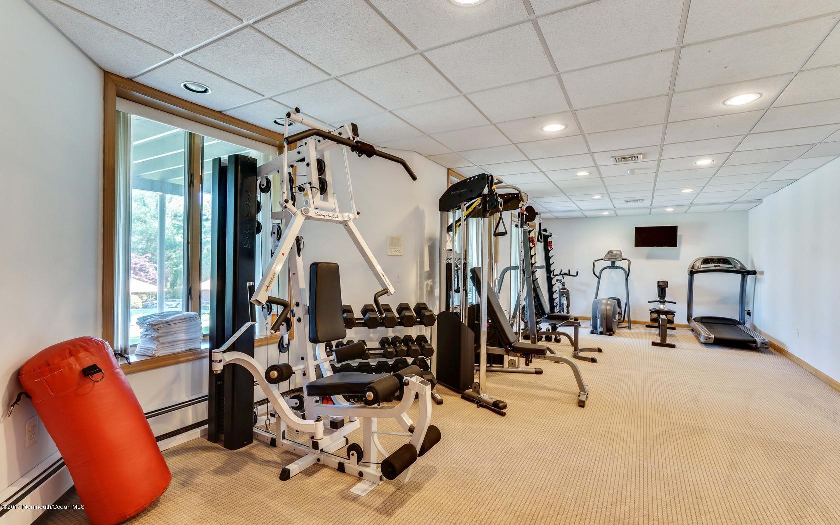 25 Muncy Drive West Long Branch, NJ 07764 - Photo 43 of 59 50