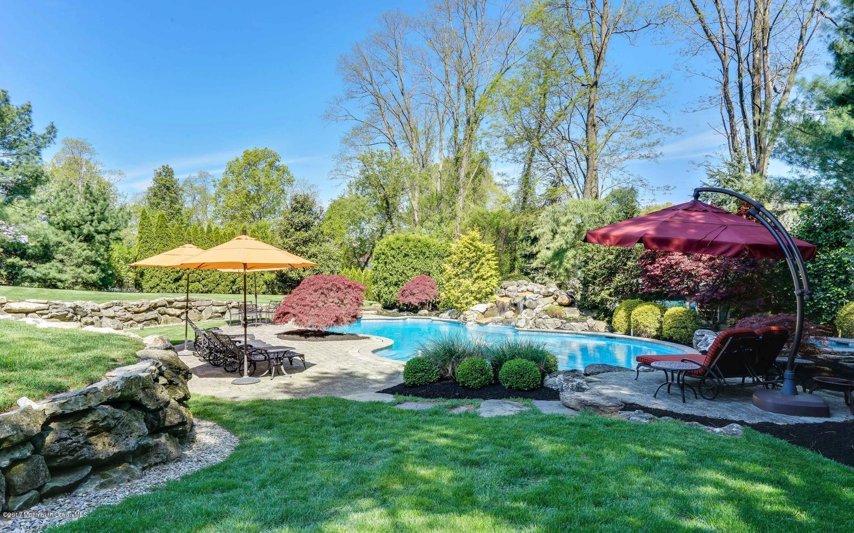 25 Muncy Drive West Long Branch, NJ 07764 - Photo 48 of 59 55