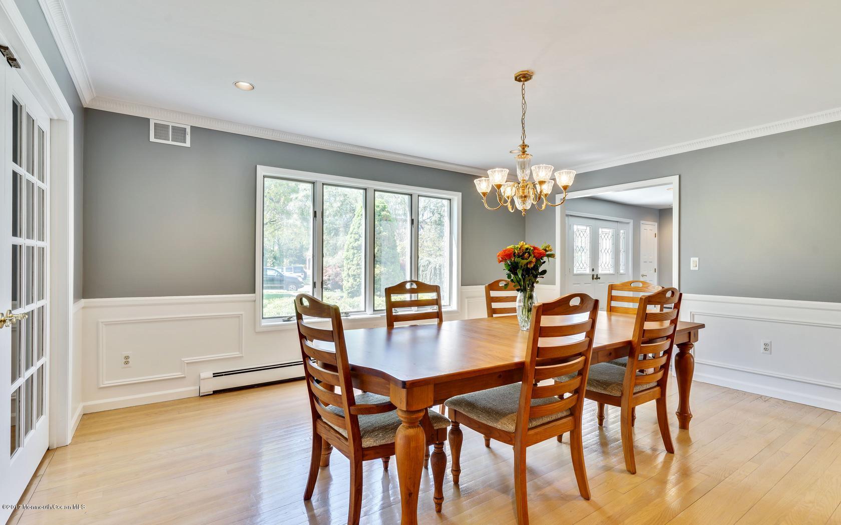 25 Muncy Drive West Long Branch, NJ 07764 - Photo 10 of 59 32