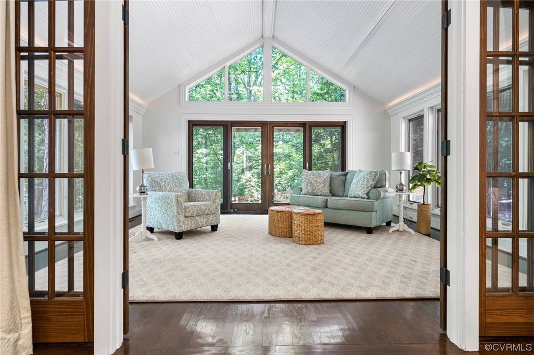 3820 Dunleith Terrace Midlothian, VA 23113 - Photo 18 of 48 a living room with furniture and a large window