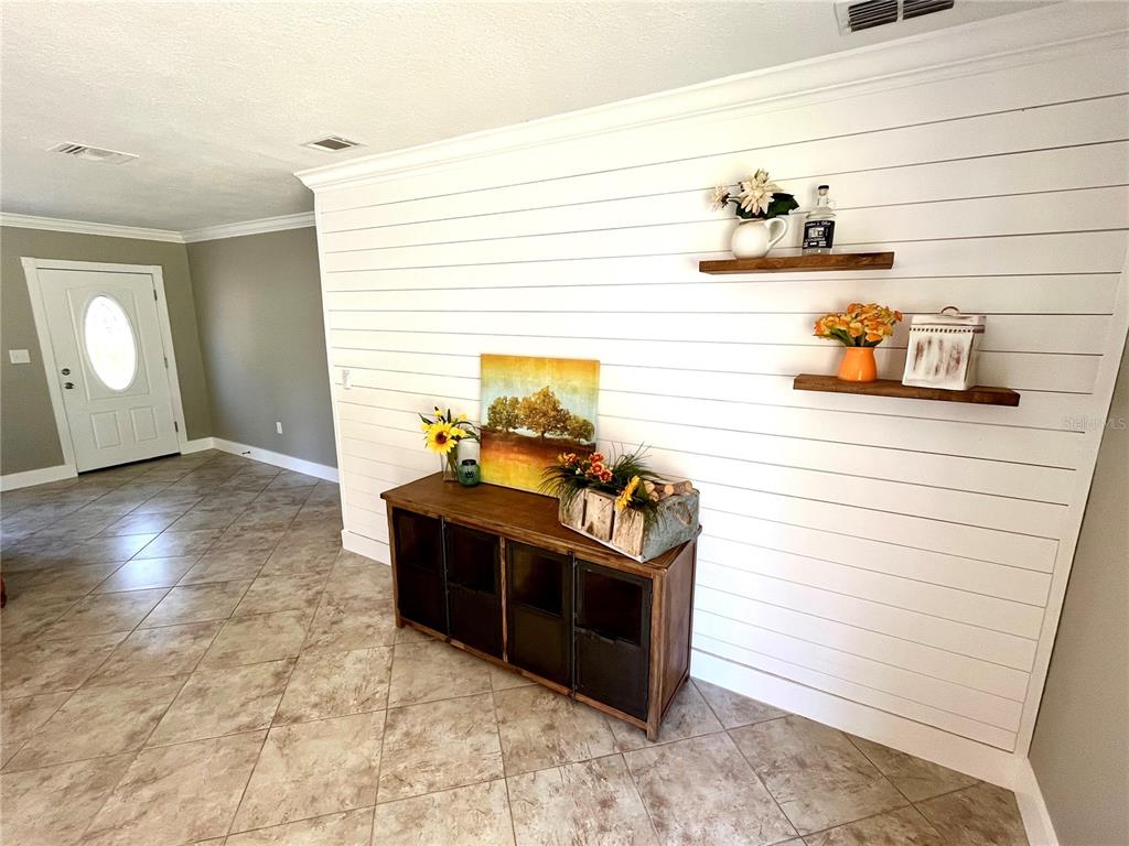 4310 Lithia Pinecrest Road Valrico, FL 33596 - Photo 15 of 62 Gallery Image 15