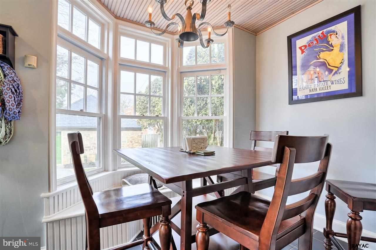 181 Irving Road York, PA 17403 - Photo 18 of 36 Gallery Image 18