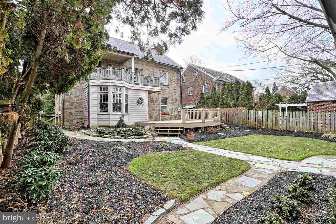 181 Irving Road York, PA 17403 - Photo 7 of 36 Gallery Image 7