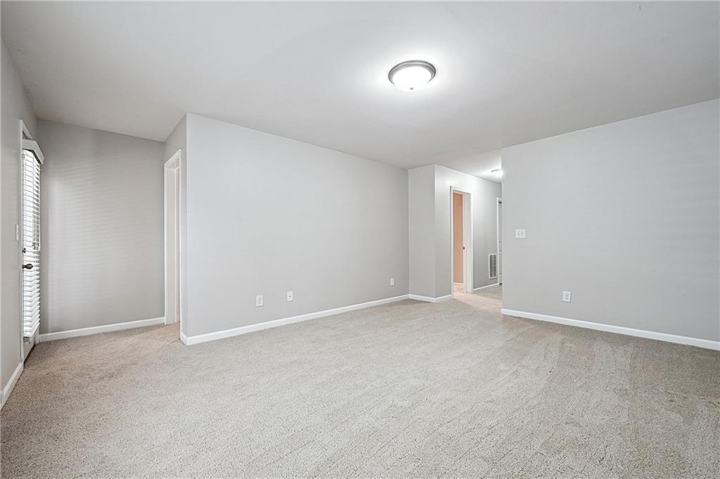 5590 Bright Cross Way Suwanee, GA 30024 - Photo 14 of 17