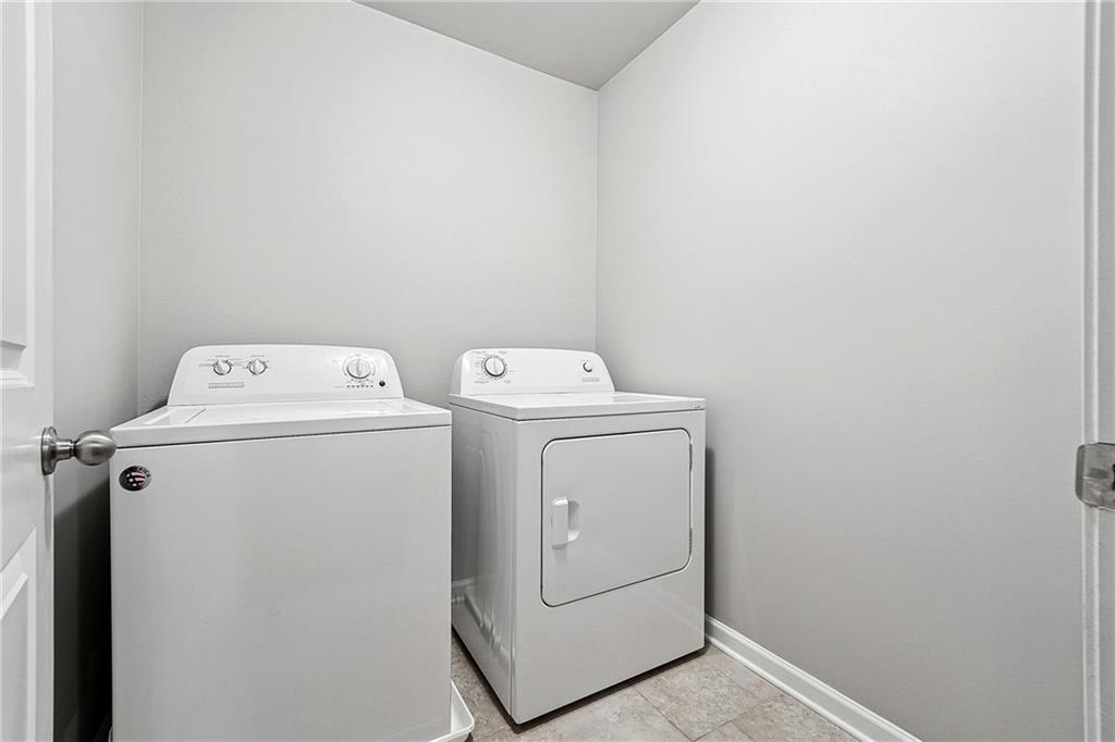 5590 Bright Cross Way Suwanee, GA 30024 - Photo 16 of 17