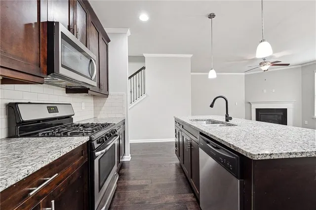 $2,500 | 5590 Bright Cross Way, Suwanee, GA 30024