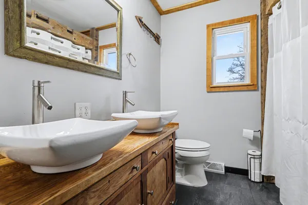 $374,900 | 10060 S Drive South, Union City, MI 49094