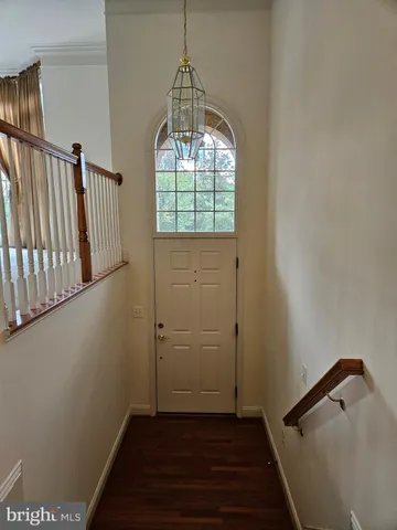 $3,000 | 25860 Commons Square, Chantilly, VA 20152