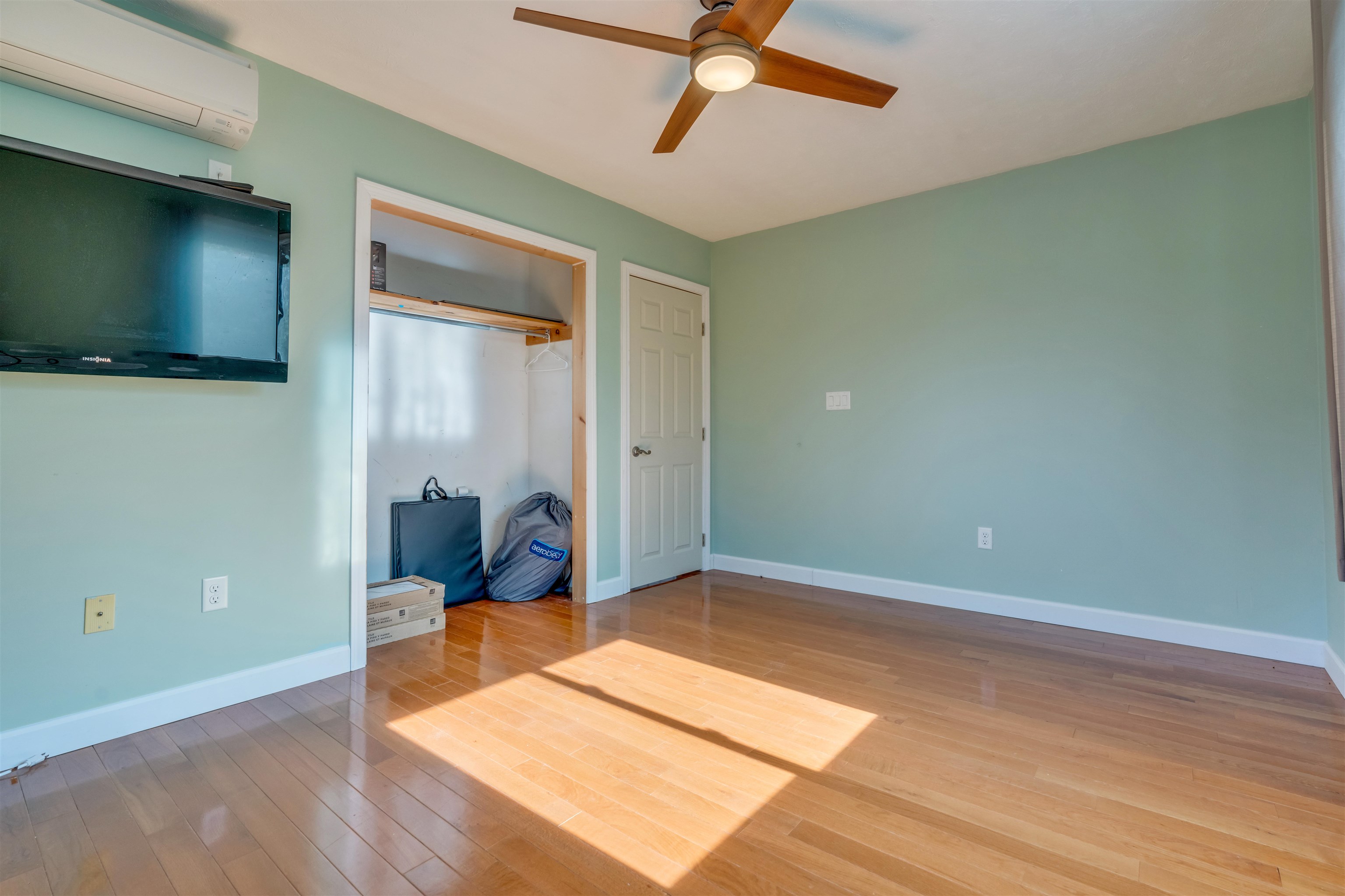 5 Quinlan Farm Road Raymond, NH 03077 - Photo 11 of 46 Gallery Image 11