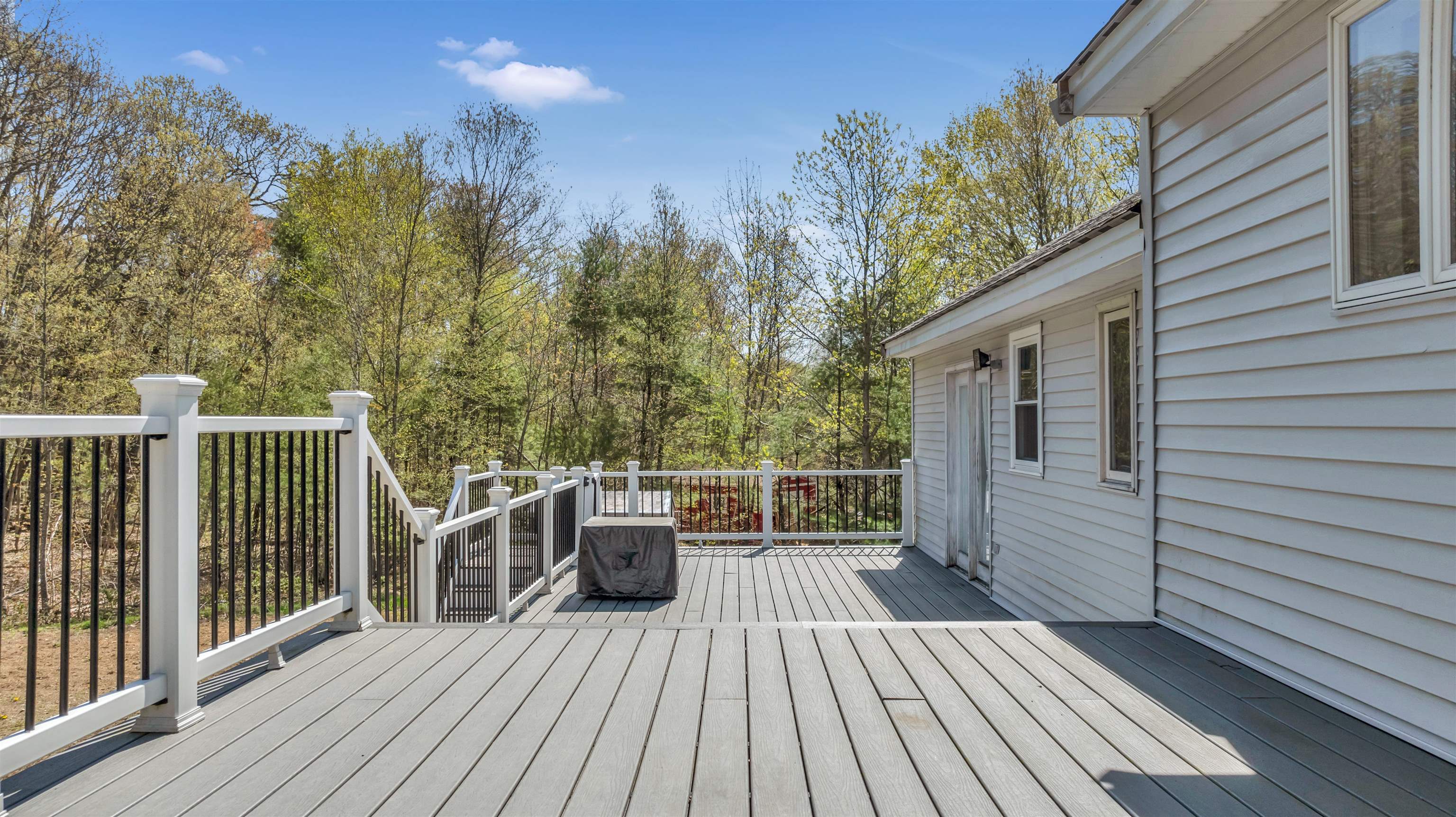 5 Quinlan Farm Road Raymond, NH 03077 - Photo 28 of 46 Gallery Image 28