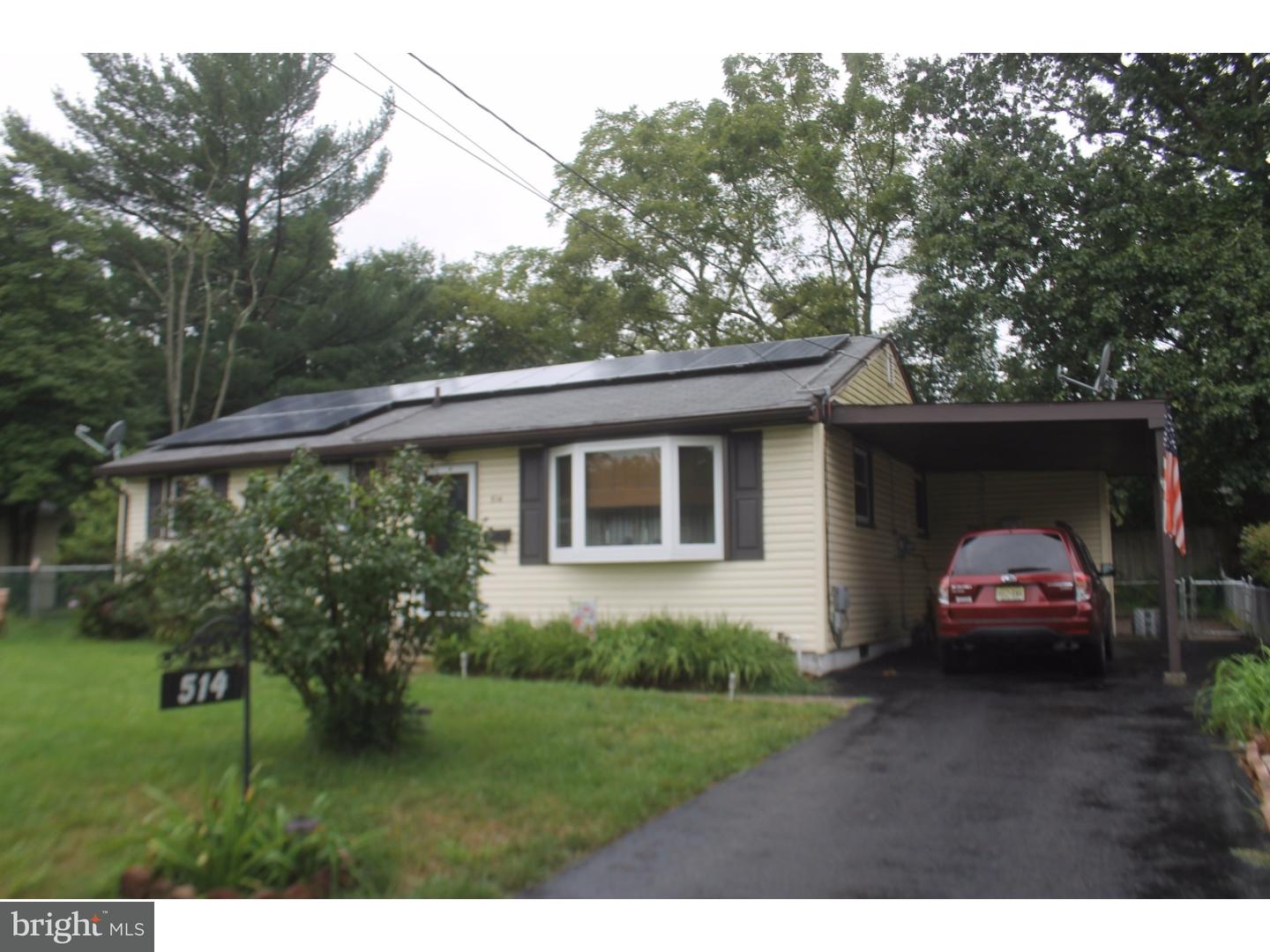 514 Locust Avenue Lindenwold, NJ 08021 - Photo 2 of 17