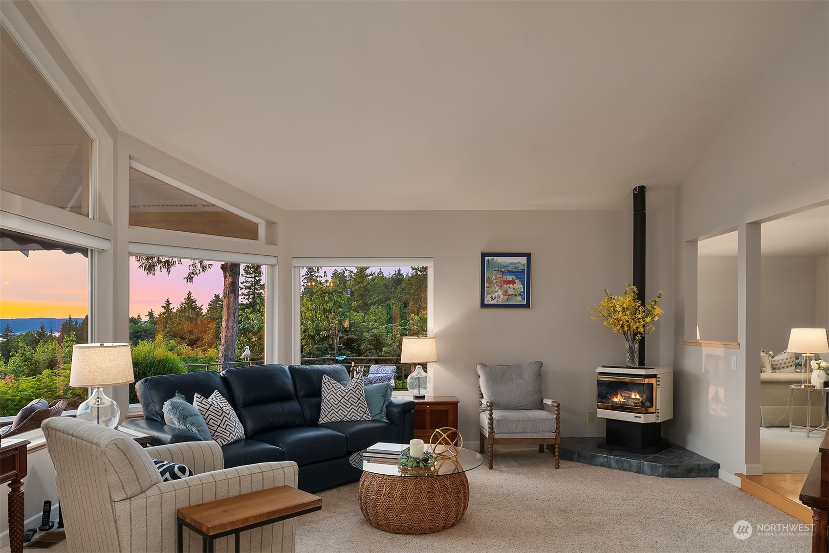 6831 Fisher Road Edmonds, WA 98026 - Photo 11 of 35 a living room with furniture and a couch