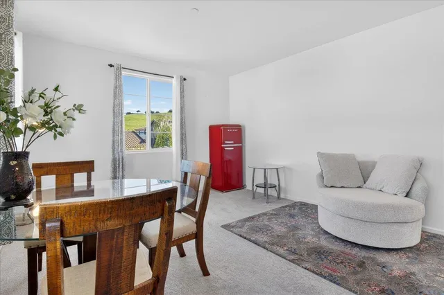 $949,500 | 3076 Palomino Way, Hollister, CA 95023