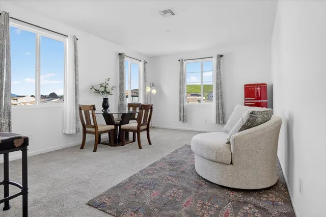 $949,500 | 3076 Palomino Way, Hollister, CA 95023