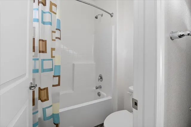 $949,500 | 3076 Palomino Way, Hollister, CA 95023