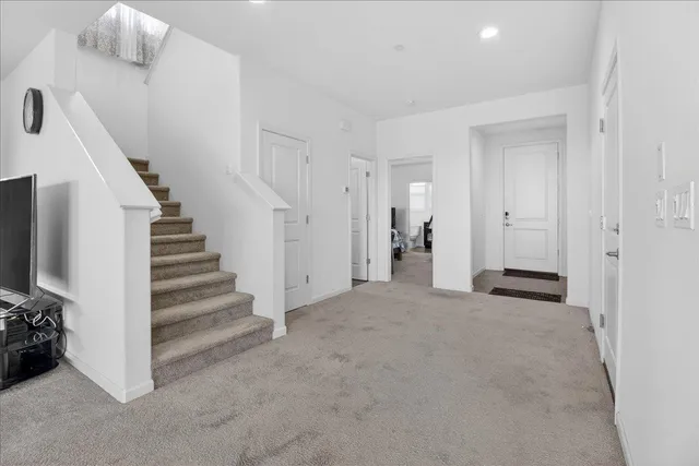 $949,500 | 3076 Palomino Way, Hollister, CA 95023