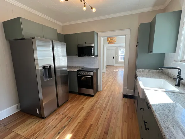 $1,995 | 511 North Church Street, Murfreesboro, TN 37130