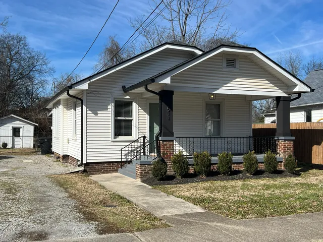 $1,995 | 511 North Church Street, Murfreesboro, TN 37130