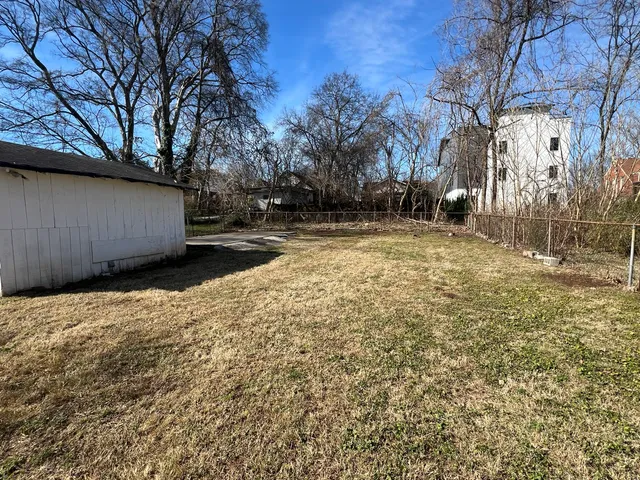 $1,995 | 511 North Church Street, Murfreesboro, TN 37130