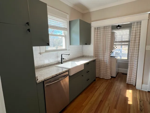 $1,995 | 511 North Church Street, Murfreesboro, TN 37130