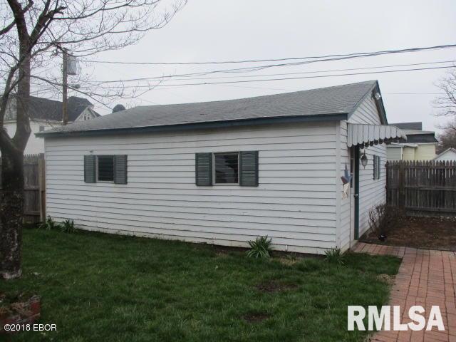 303 East 2nd Street Flora, IL 62839 - Photo 48 of 50 Gallery Image 48