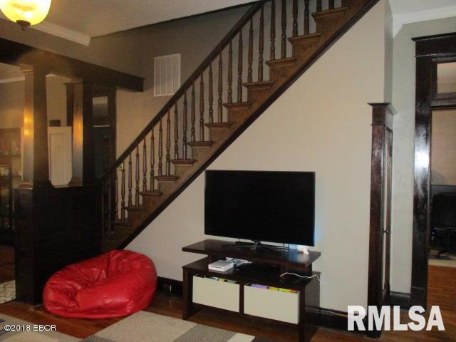 303 East 2nd Street Flora, IL 62839 - Photo 5 of 50 Gallery Image 5