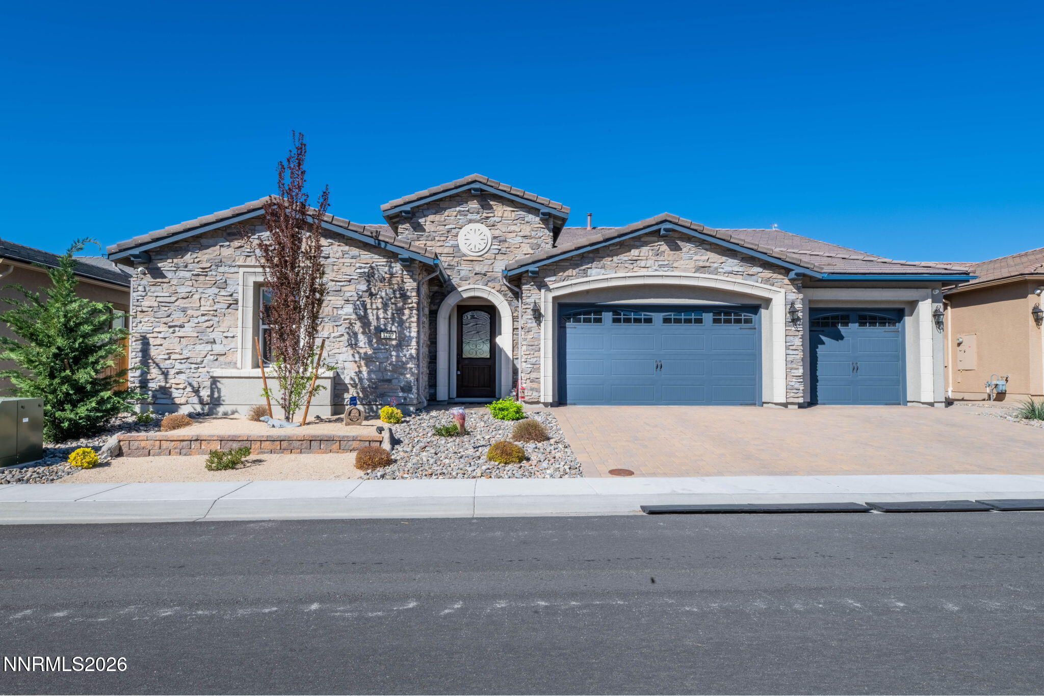 9709 Terraspar Street Reno, NV 89521 - Photo 11 of 51 6-web-or-mls-DSC_2506-HDR