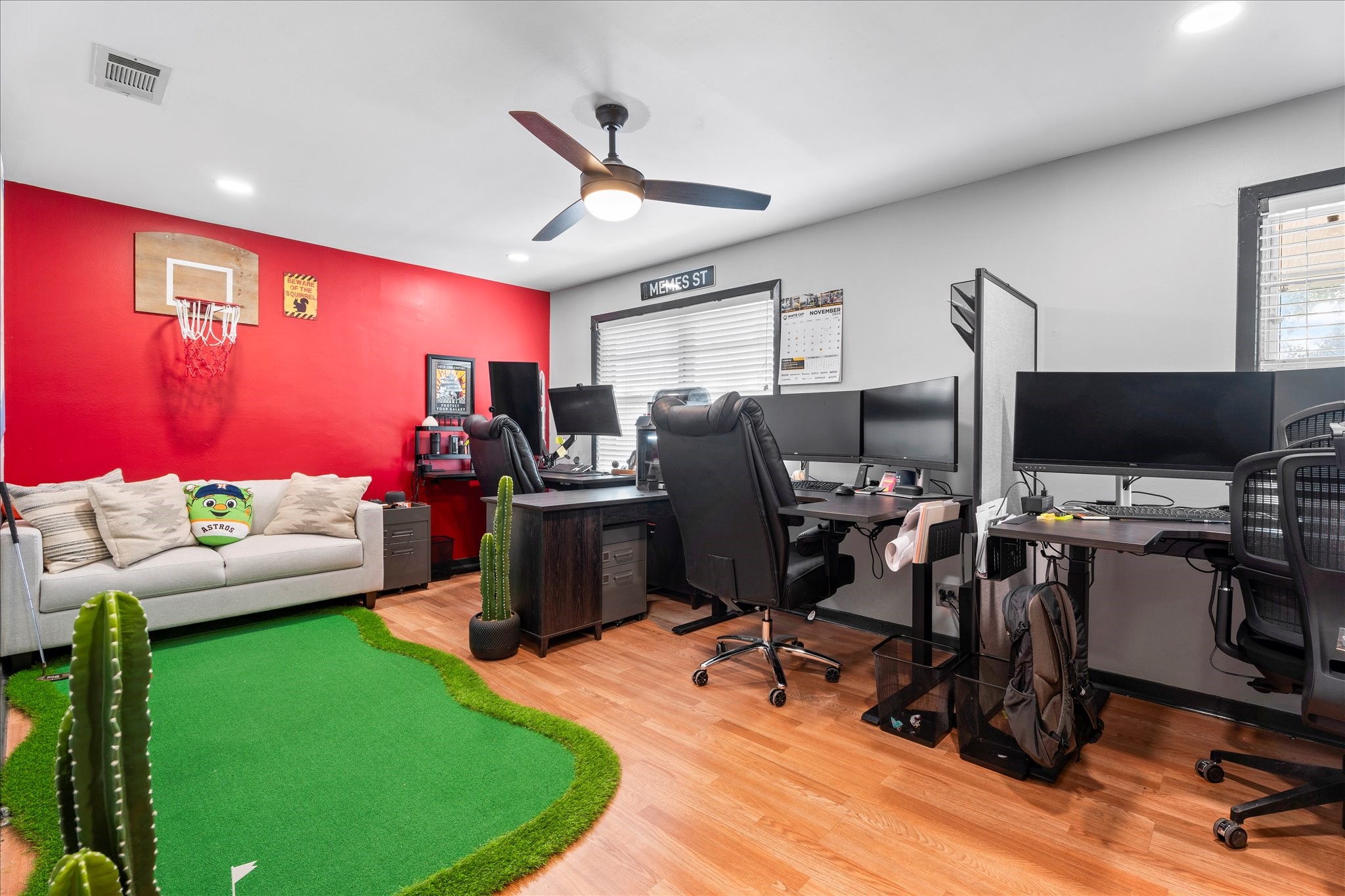 9902 Franklin Road Houston, TX 77070 - Photo 16 of 43 a view of a workspace with furniture and a livingroom