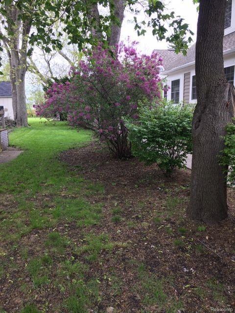 420 West 4th Street Rochester, MI 48307 - Photo 3 of 7