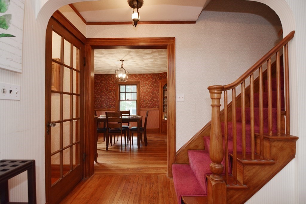 11 Newcomb Road Stoneham, MA 02180 - Photo 3 of 38 Gallery Image 3