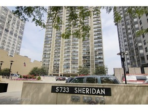 5733 North Sheridan Road, Unit 16B Chicago, IL 60660 - Photo 1 of 27 a black and white photo of a