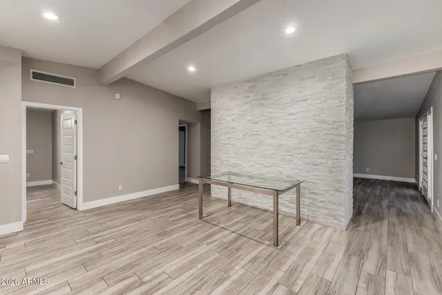 $730,000 | 15041 North 6th Street, Phoenix, AZ 85022