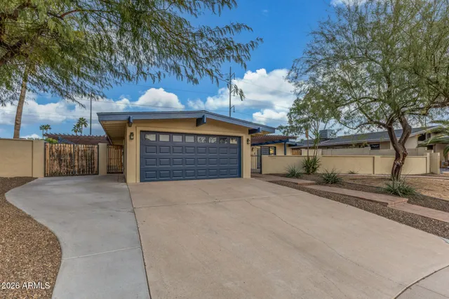 $730,000 | 15041 North 6th Street, Phoenix, AZ 85022