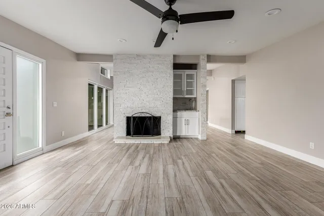 $730,000 | 15041 North 6th Street, Phoenix, AZ 85022