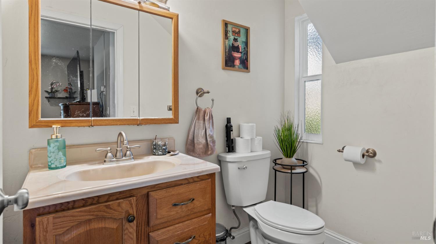 1333 Gold Way Rohnert Park, CA 94928 - Photo 11 of 20