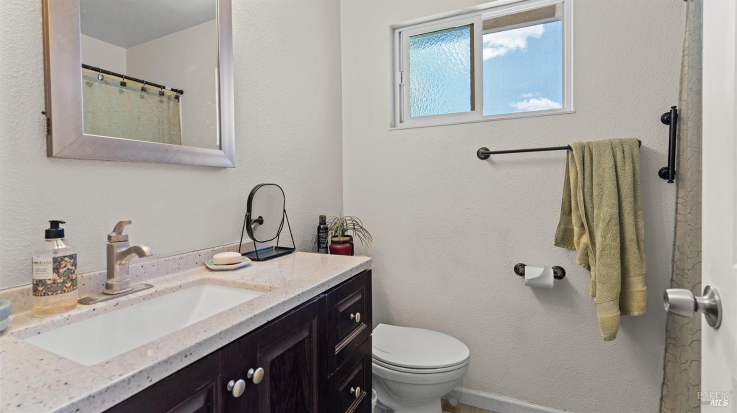1333 Gold Way Rohnert Park, CA 94928 - Photo 12 of 20