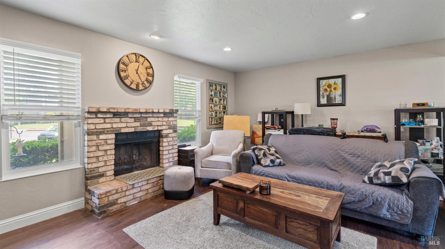 1333 Gold Way Rohnert Park, CA 94928 - Photo 5 of 20