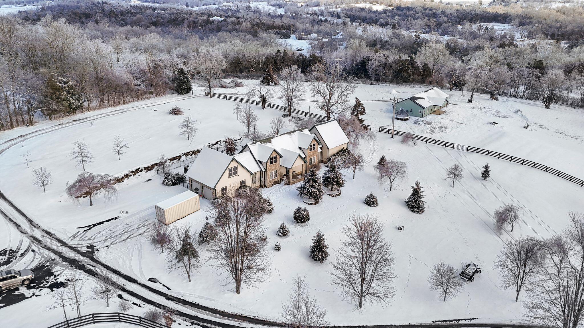 3625 Union Mill Road Nicholasville, KY 40356 - Photo 55 of 60 DJI_20250109155542_0572_D