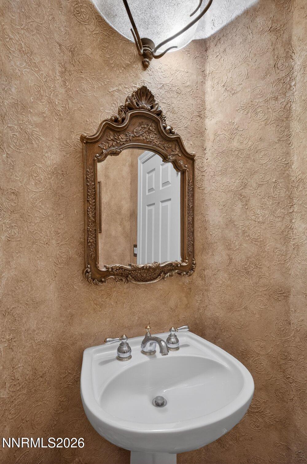 2596 Rampart Terrace Reno, NV 89519 - Photo 43 of 73 045_dsc01289_295