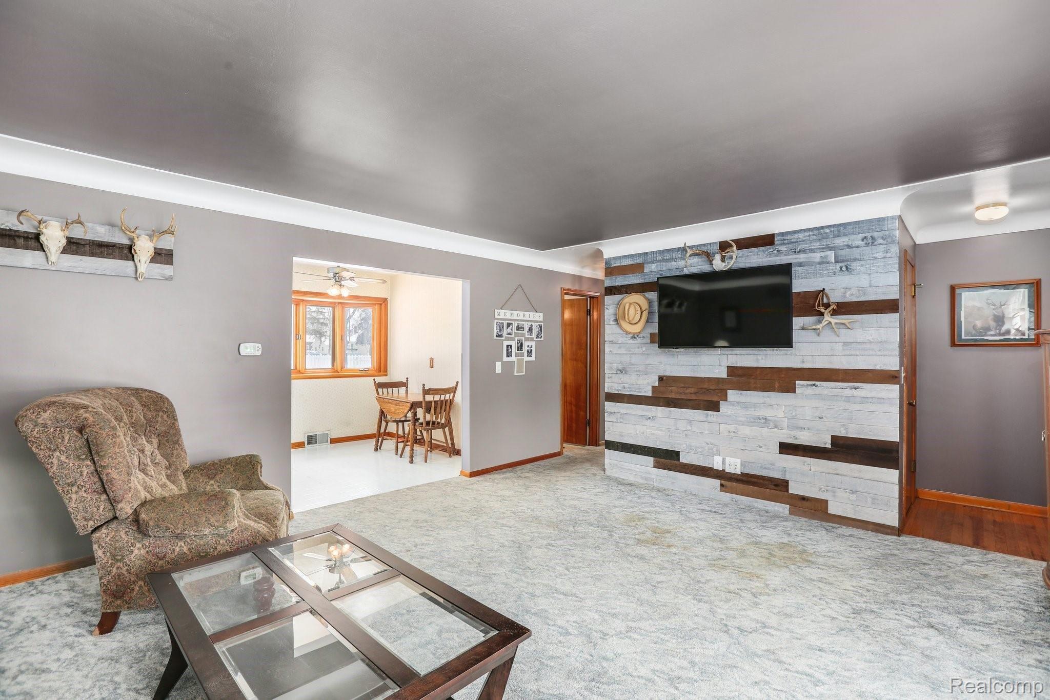 12520 Maxwell Road Carleton, MI 48117 - Photo 11 of 16 9-web-or-mls-12520 Maxwell Road0007.jpg