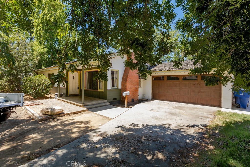 5841 Palm Avenue Riverside, CA 92506 - Photo 2 of 36 Original Image