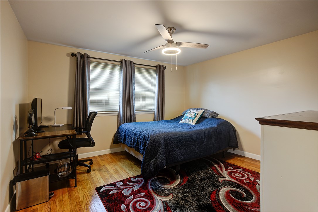 205 Budlong Road Cranston, RI 02920 - Photo 14 of 41