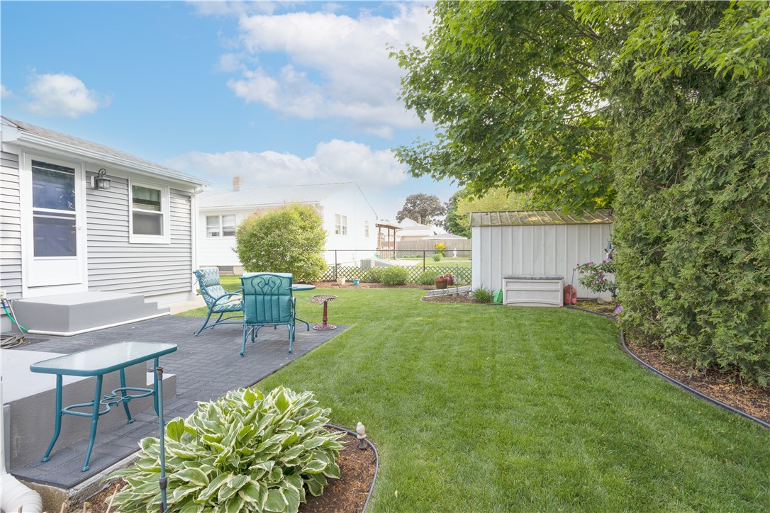 205 Budlong Road Cranston, RI 02920 - Photo 32 of 41