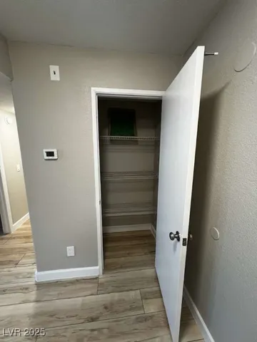 $1,500 | 231 Mission Newport Lane, Unit 102, Las Vegas, NV 89107