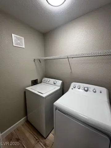 $1,500 | 231 Mission Newport Lane, Unit 102, Las Vegas, NV 89107