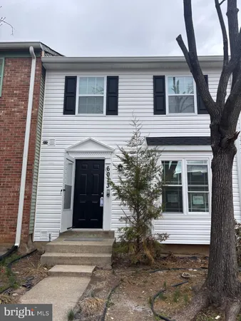$330,000 | 6013 North Hil Mar Circle, District Heights, MD 20747