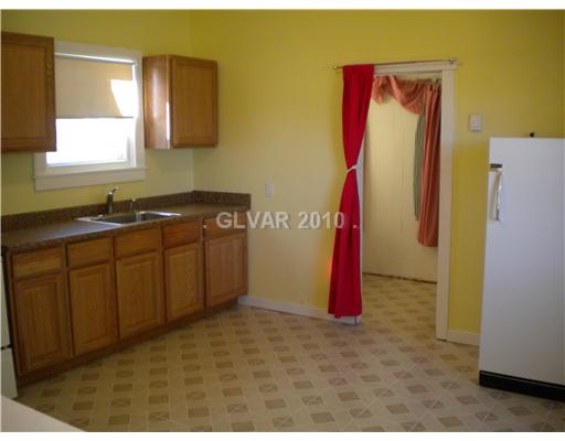 47 Keystone Street Ruth, NV 89319 - Photo 2 of 4 Kitchen.
