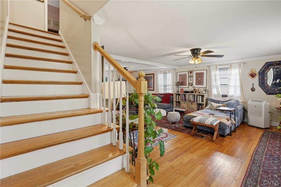 523 South Terry Road Geddes, NY 13219 - Photo 15 of 39 Stairwell