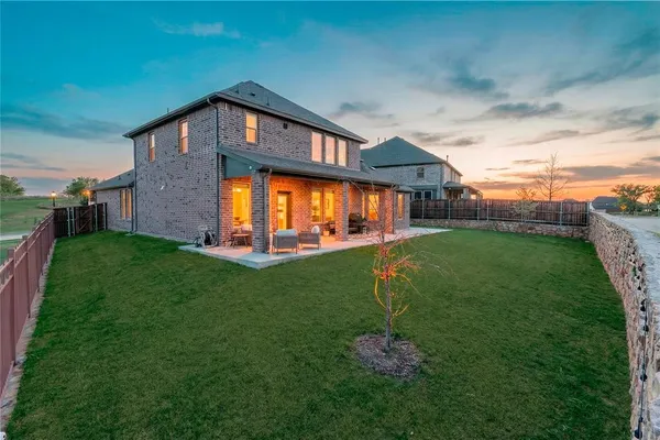 $850,000 | 10713 Smoky Oak Trail, Argyle, TX 76226