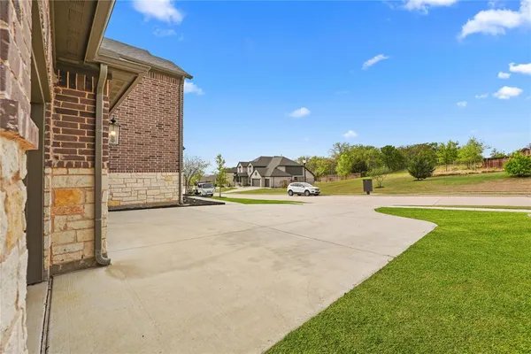 $850,000 | 10713 Smoky Oak Trail, Argyle, TX 76226